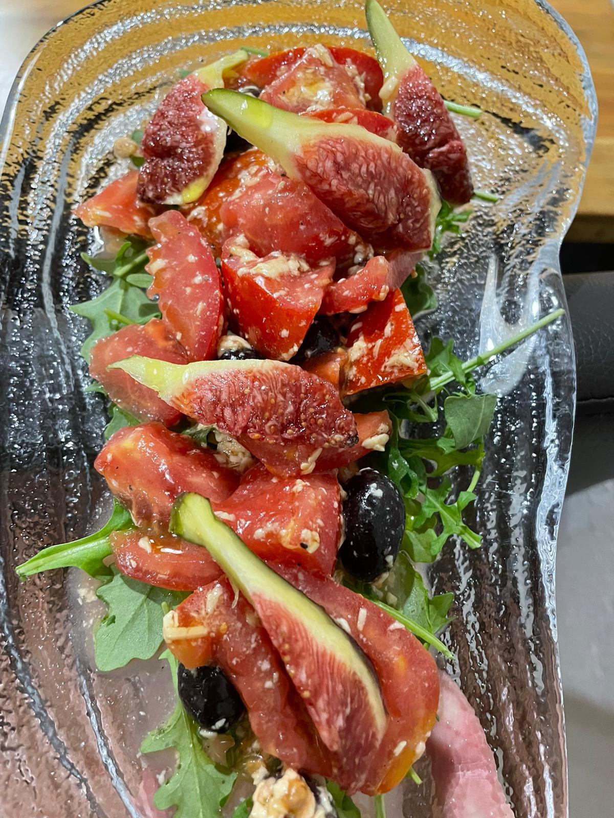 Salad fig